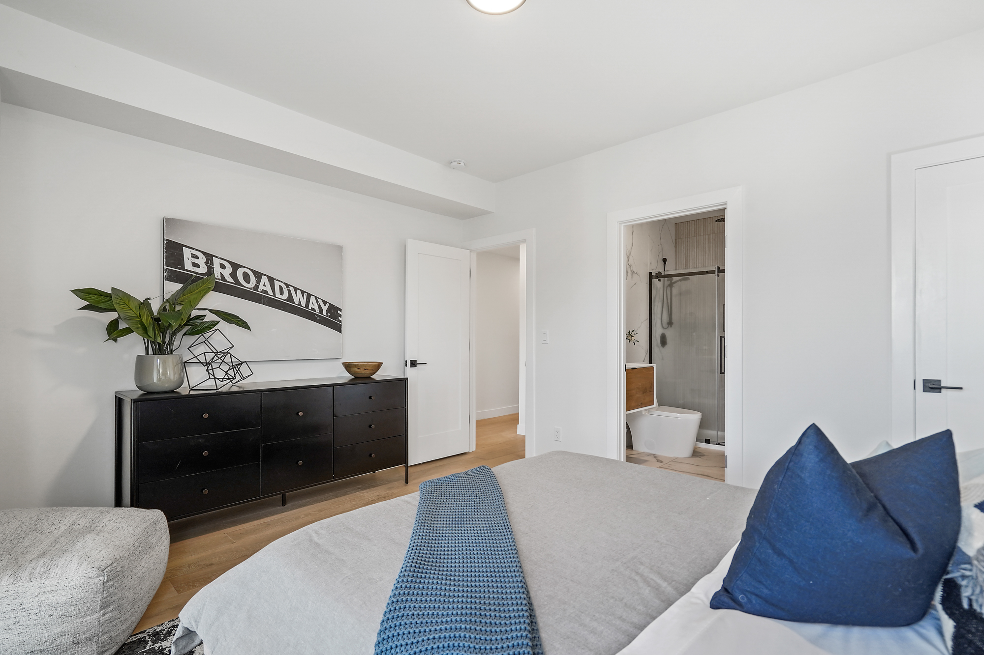 Listing Details